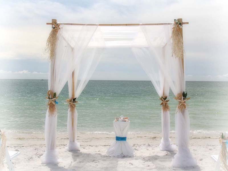 Ivory and white beach wedding theme